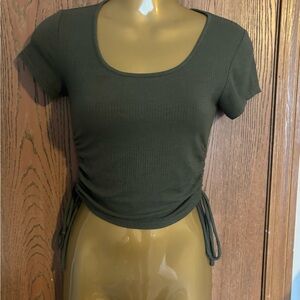 Wild Fable Dark Green Ruched Short Sleeve Top